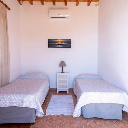 Meloi Patmos Apartmán *